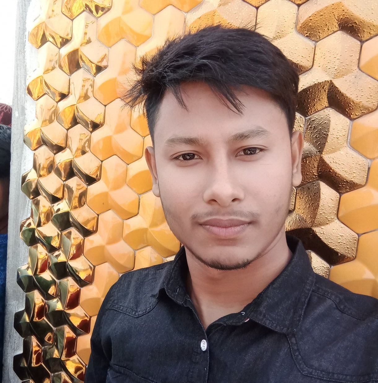 Robin Khan